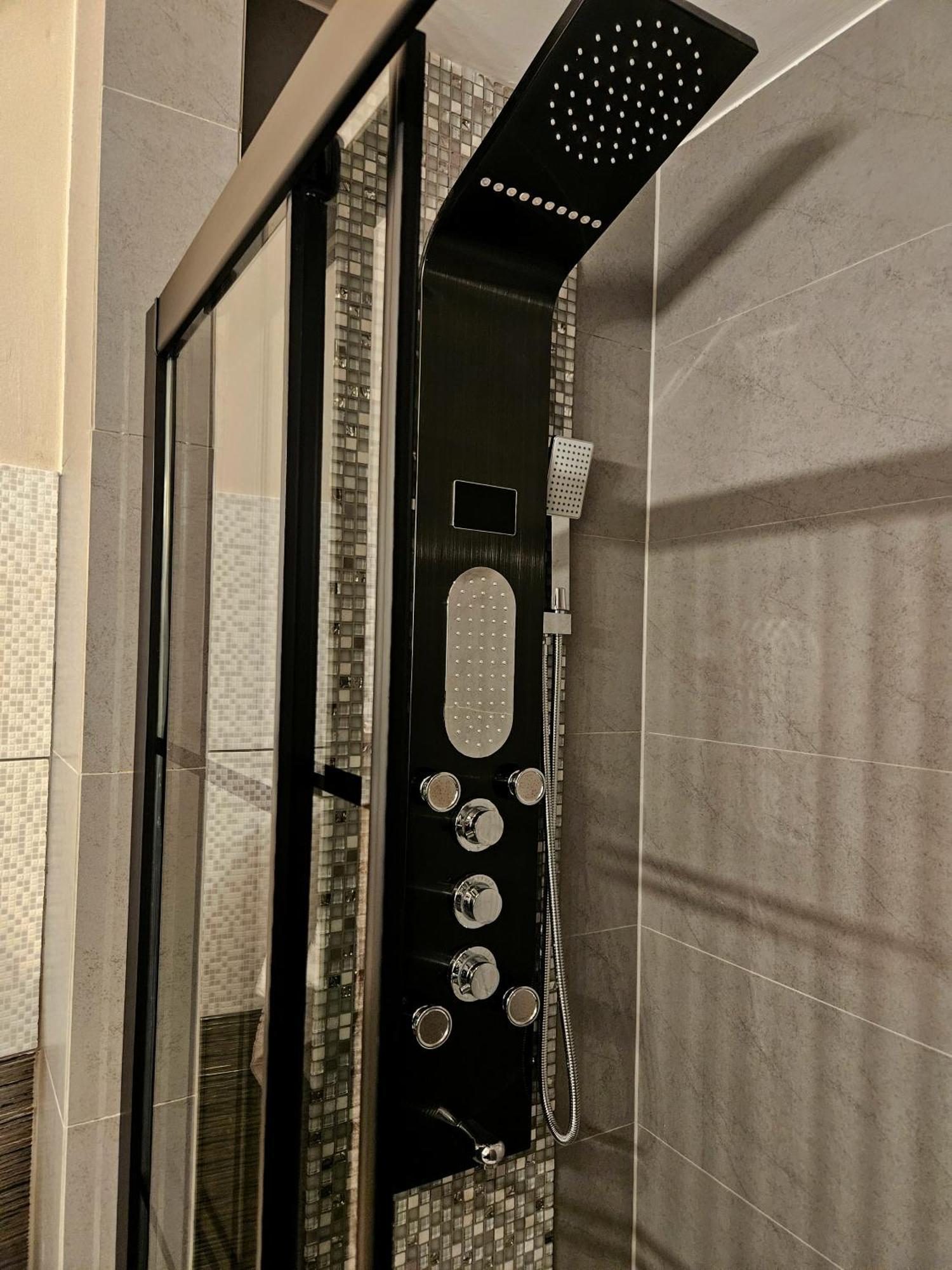 Ferienwohnung Sara -Mikolajska - Rynek - Netflix Hydromassage Krakau Exterior foto